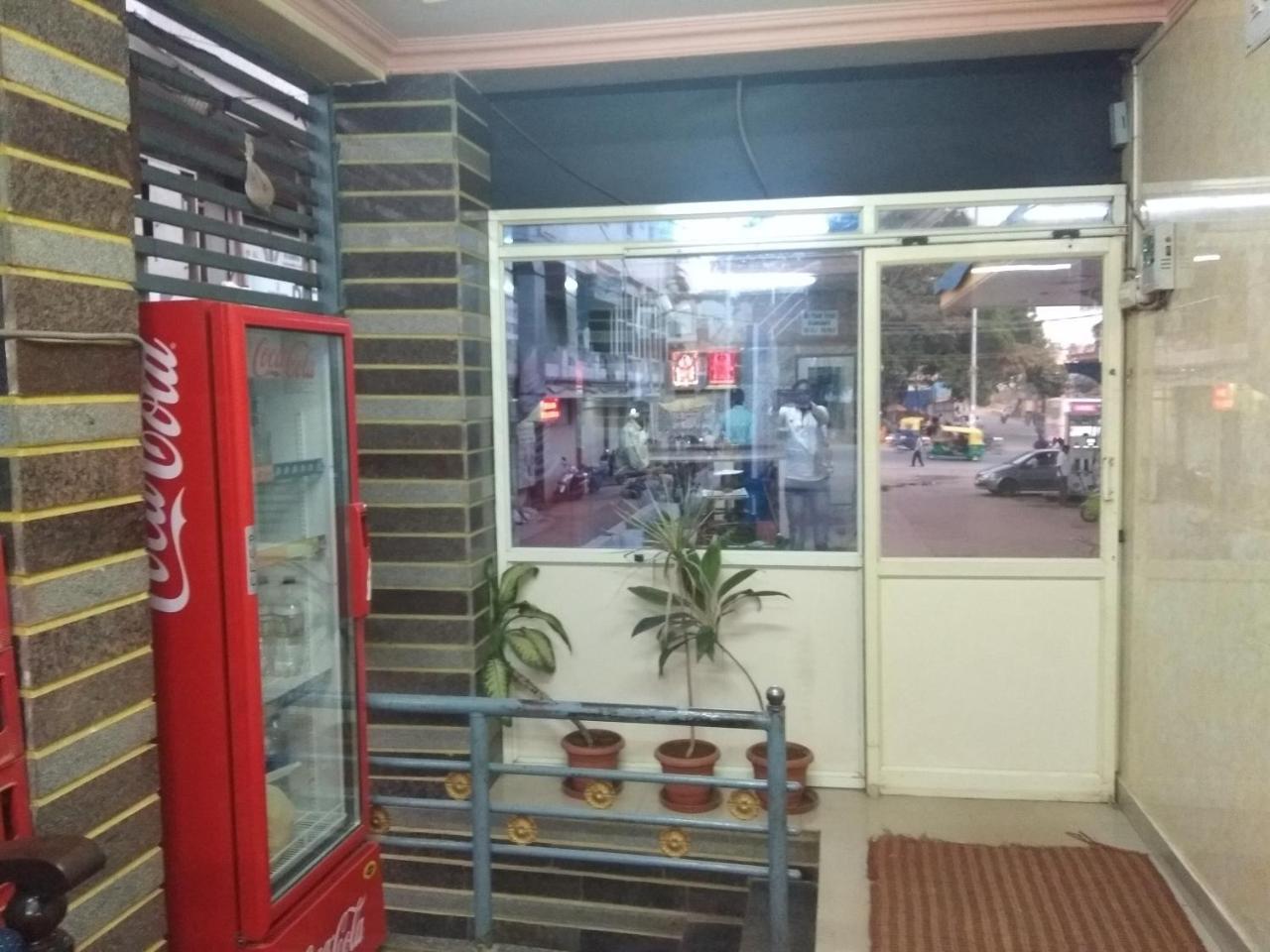 Hotel Apoorva Residency Bangalore Exterior foto